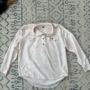 🎁5/$15 🎁 Universal Thread Pink Button Down Shirt with Long Sleeves